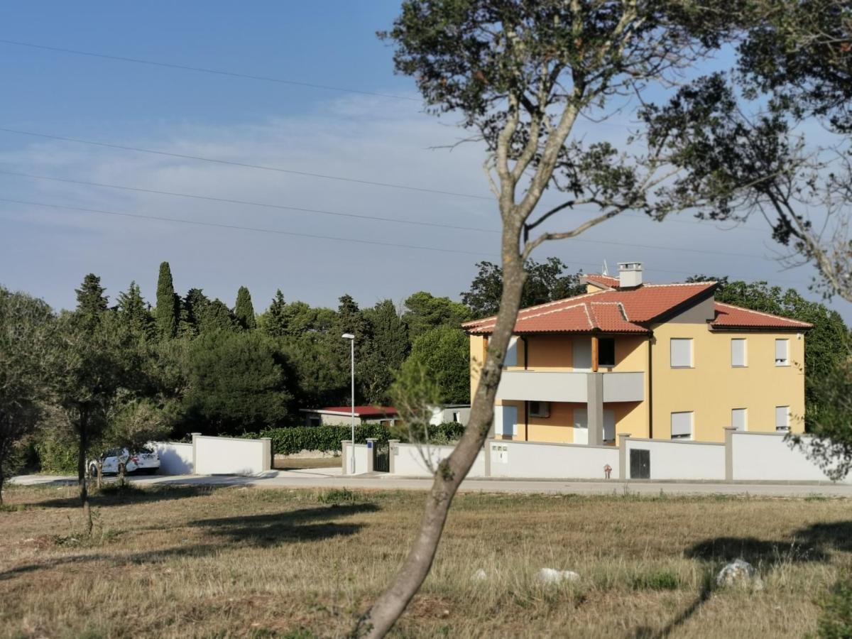 Apartament Casa Matea - 90 M From The Sea, New Private Swimming Pool Pula Zewnętrze zdjęcie