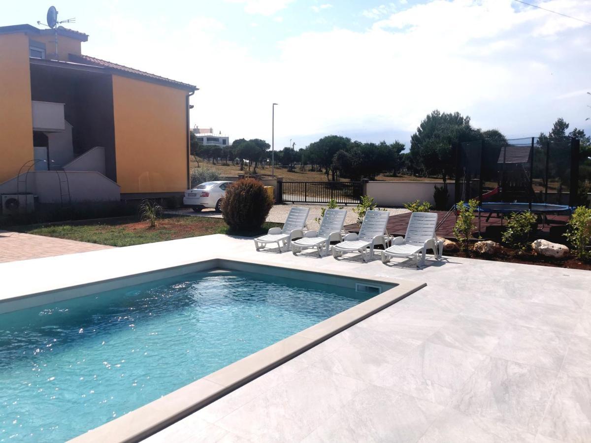 Apartament Casa Matea - 90 M From The Sea, New Private Swimming Pool Pula Zewnętrze zdjęcie